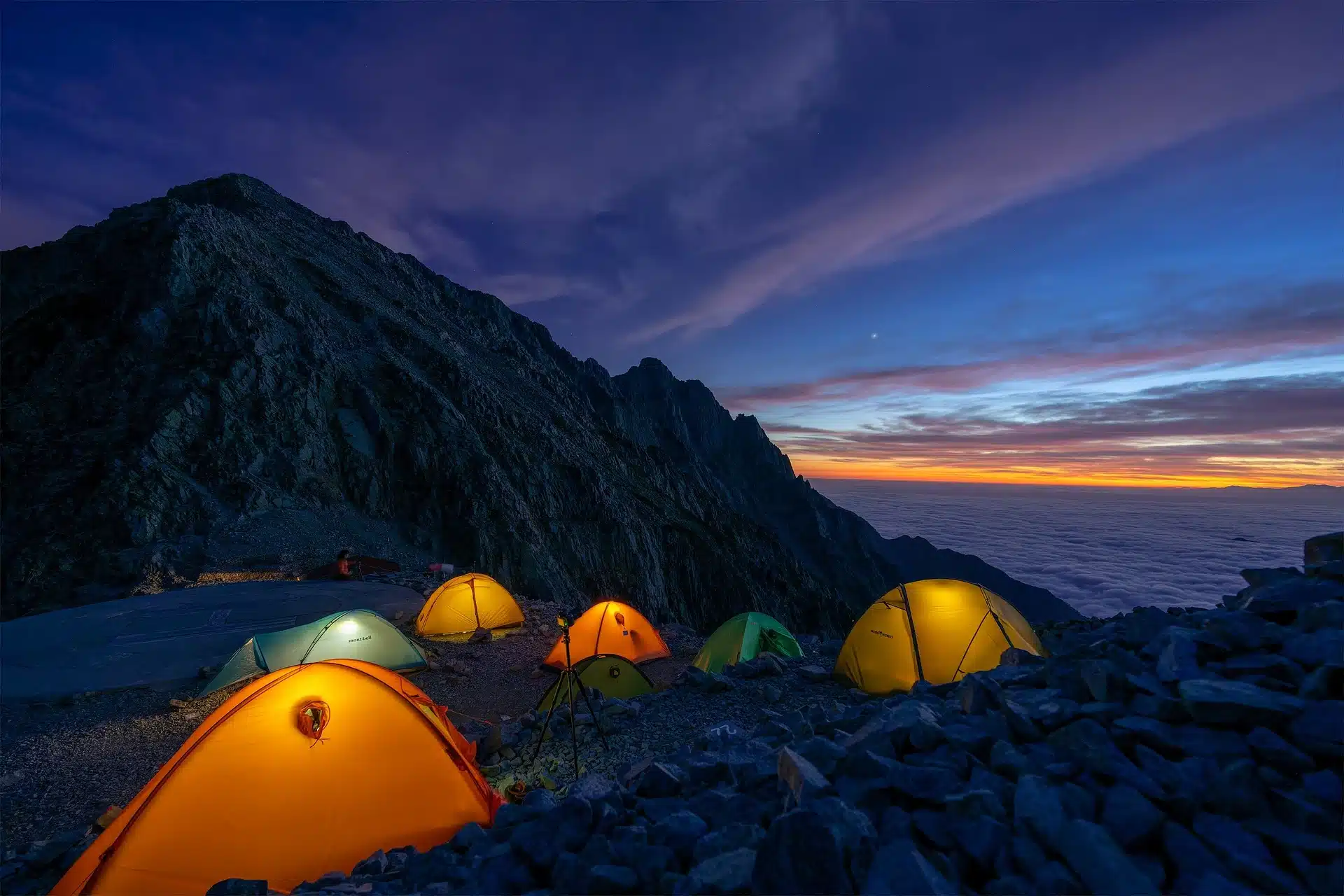 Read more about the article Top 5 Camping Tents for Your Next Outdoor Adventure